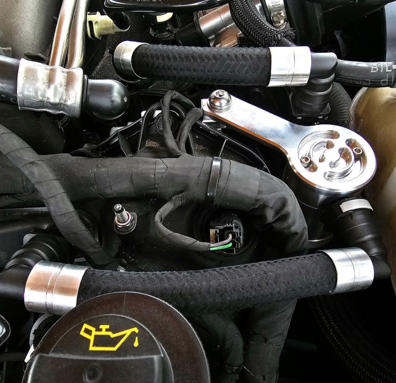 Plug N Play™ Oil Separator Catch Can Separator (fits 18-23 Mustang GT Mach 1 Bullitt) UPR