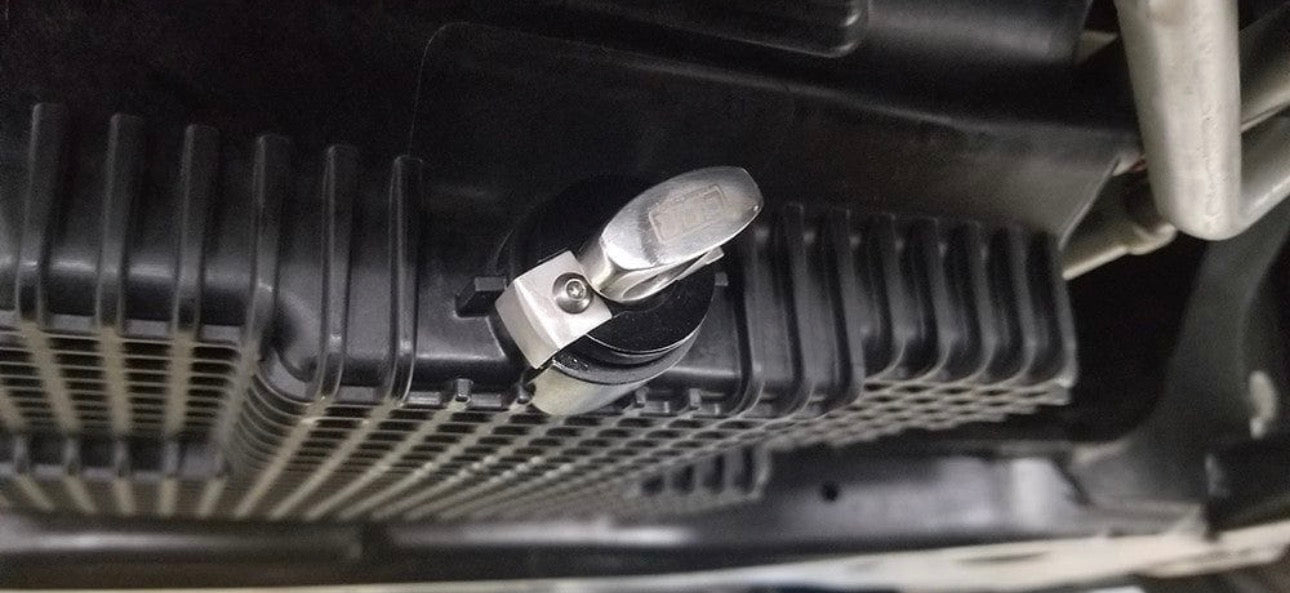 UPR Easy Oil Drain Plug (fits Ford Mustang F150 Raptor Edge Explorer Bronco)
