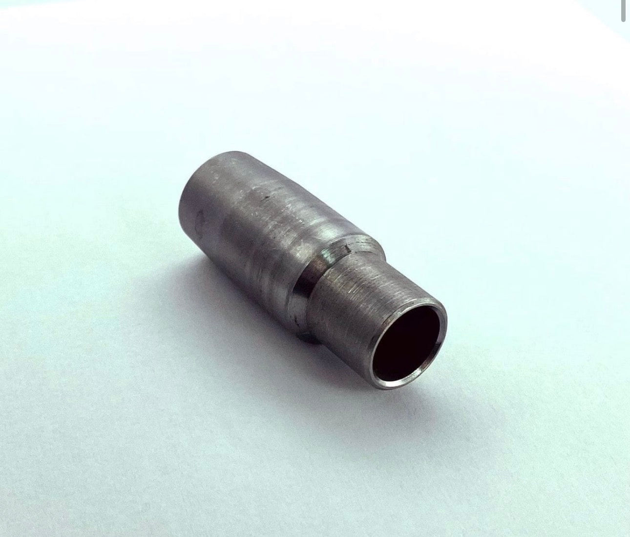Tube End Adapter Weld Bung Long 5/8-18 Right Hand for 1" x .095" Tubing